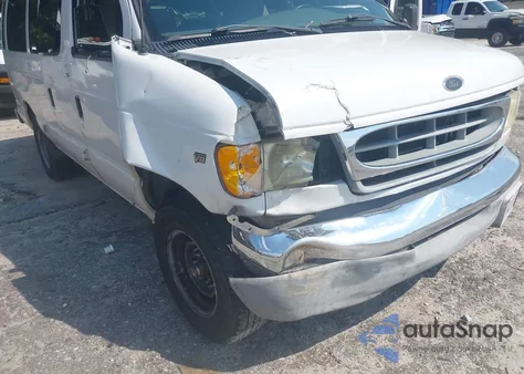 2002 Ford E-350 Super Duty Xl/Xlt z USA, uszkodzony, nr VIN 1FBSS31L12HB05684